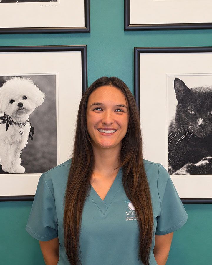 Dr Olivia Uribe